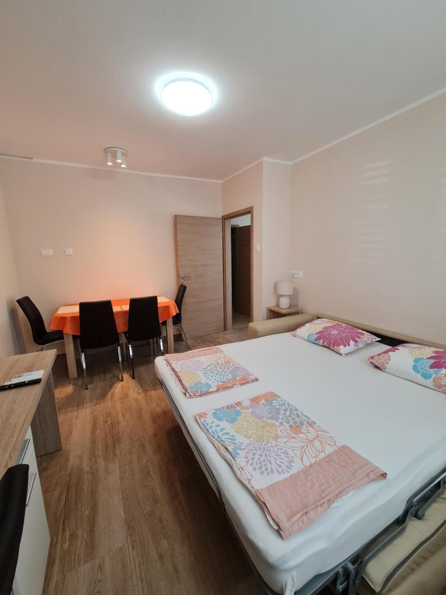 Sunshine Apartment 3 Portorož Buitenkant foto